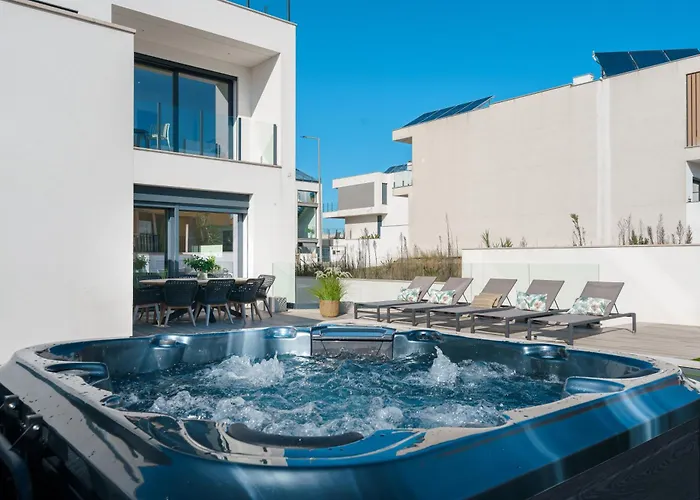 Paradise Villa, Luxury Near The Ribamar (Lourinha)