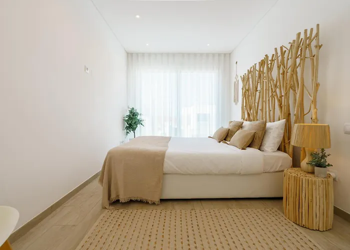 Paradise Villa, Luxury Near The 别墅