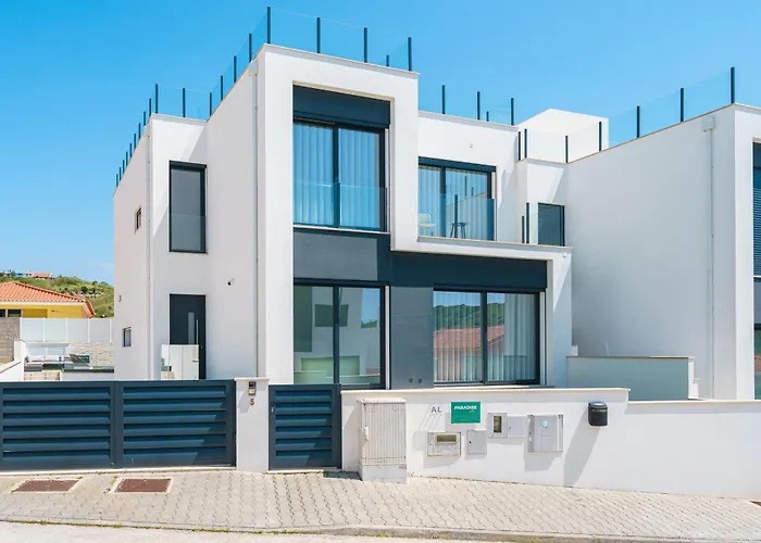 Paradise Villa, Luxury Near The Ribamar (Lourinha)